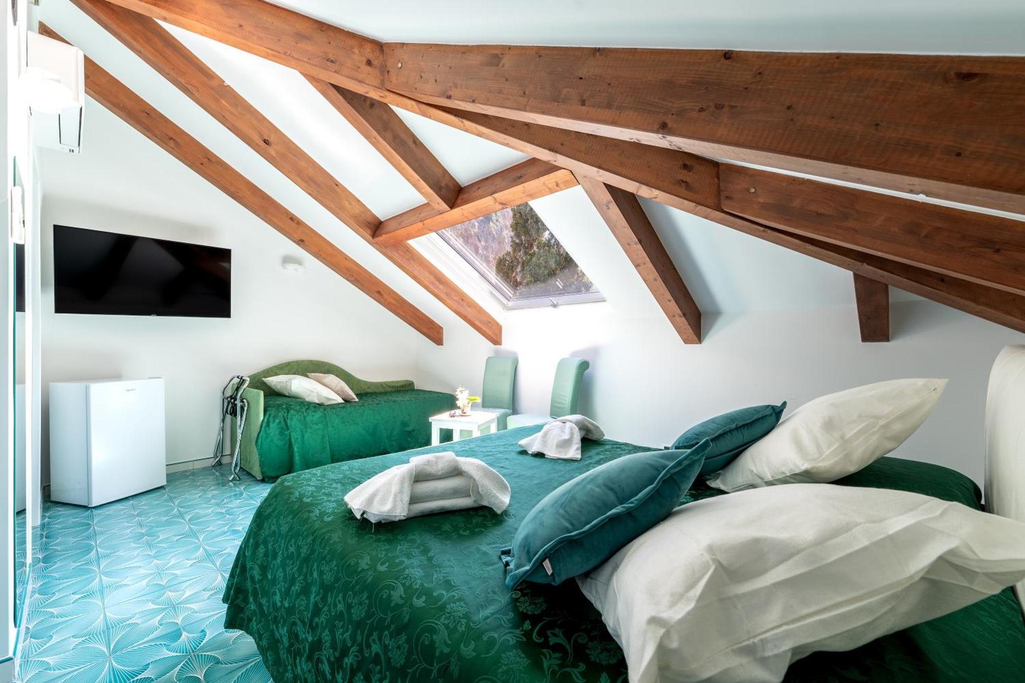 Hotel Annalara Charme And Relax 3*